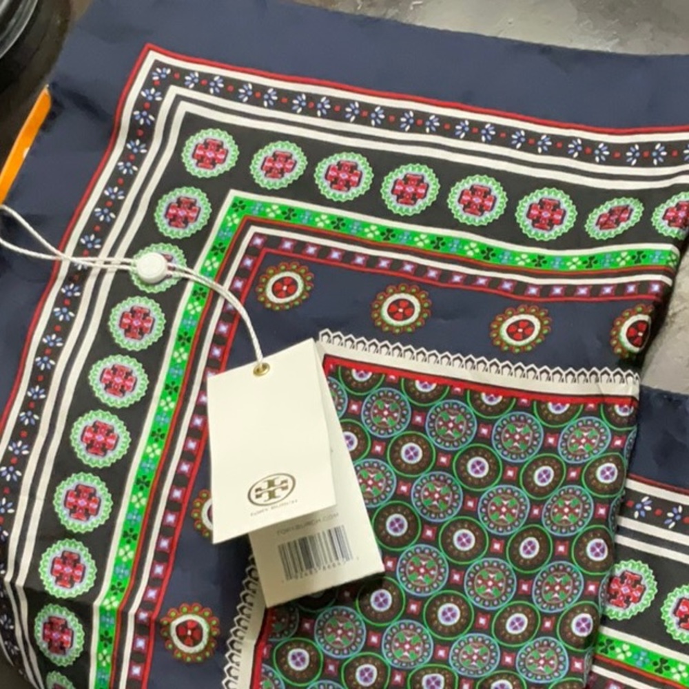 BNWT & ON SALE - 100% Authentic Tory Burch Batik Medallion Bag Tie/Neckerchief